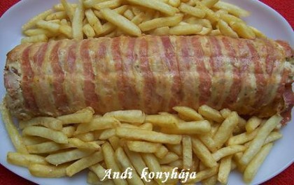 Baconos csirkemell sült burgonyával