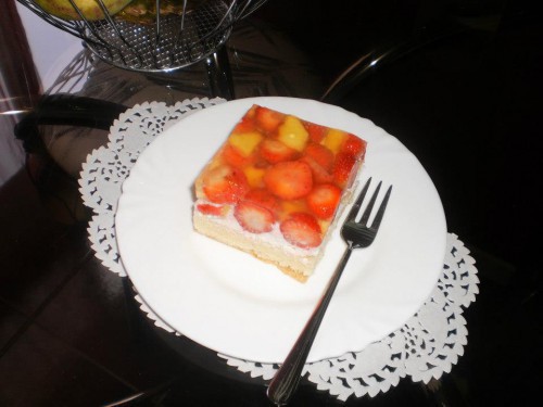 Zselés gyümölcsös szelet