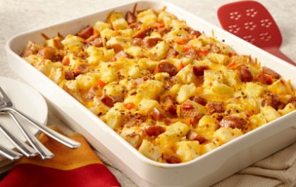 Csirkés baconös rakott burgonya, tejfölös-sajtos önt