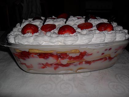 Tejszínes epertorta babapiskótából