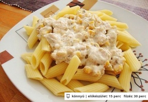 Csirkés tésztasaláta