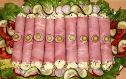 Sajtkrémes sonkatekercs