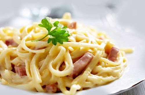 Hamis carbonara spagetti