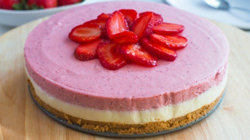 JOGHURTTORTA