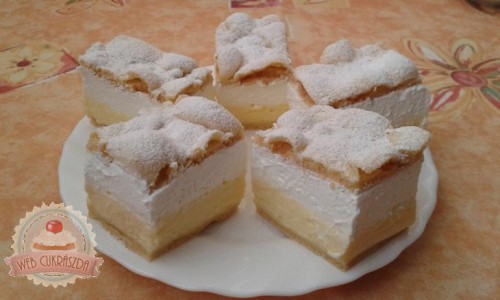 Felhő szelet