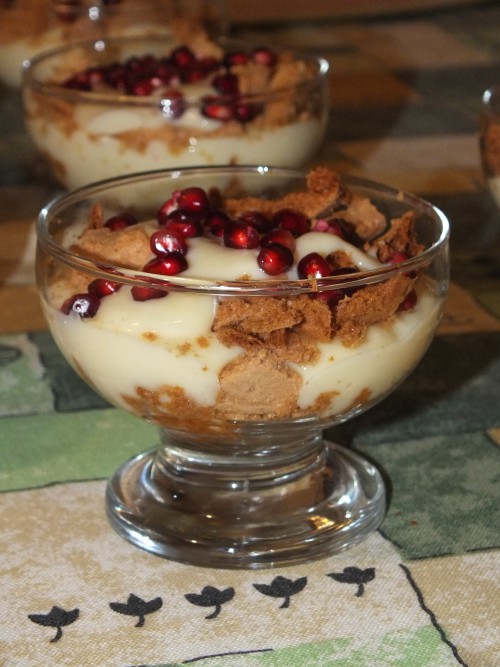 Gránátalmás-habcsók sodóval