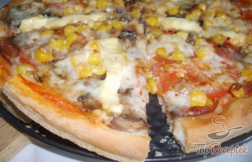 Bögrés pizzatészta