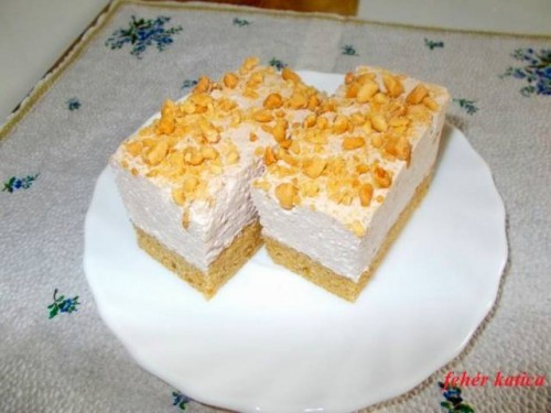 Mogyorószelet nutellahabbal