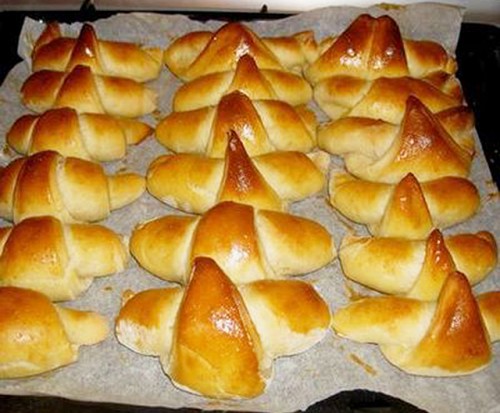 Pihe-puha házi sós kifli,