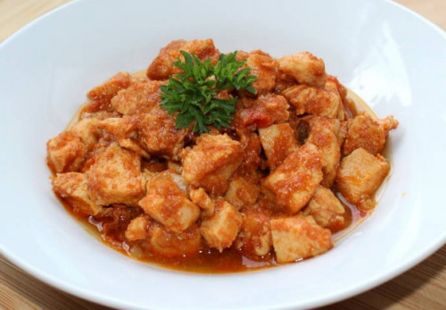 Csirkemell pörkölt