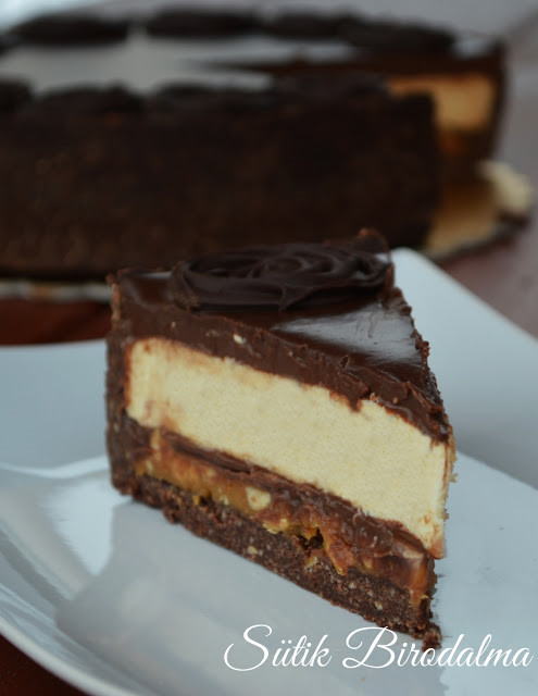 Karamellás-fehér csokoládés mousse torta - Sütés men