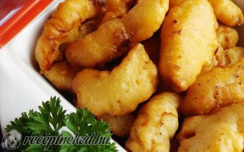 Krémsajtos, fokhagymás csirkefalatok