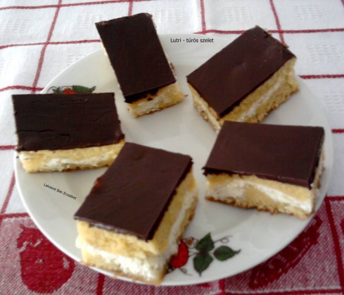 túrós szelet.
