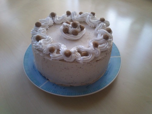 Tejszínhabos gesztenyetorta